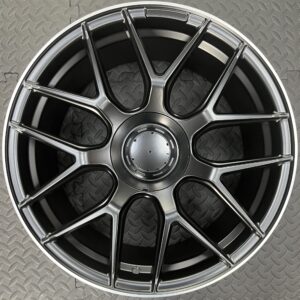 MERCEDES E63 AMG STYLE
