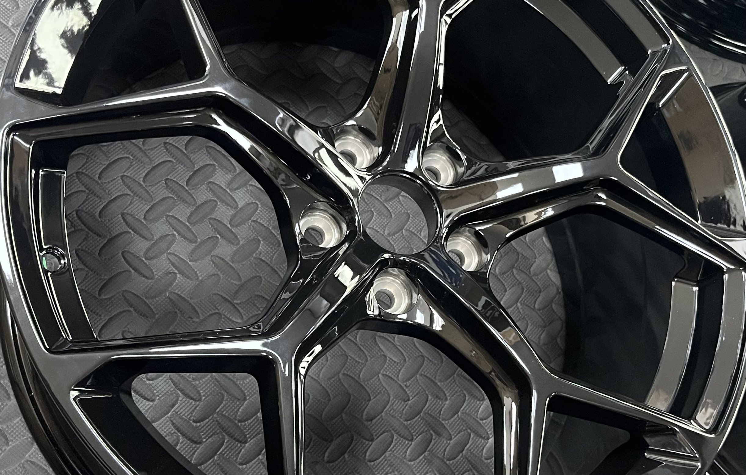 AUDI RS STYLE - Image 6