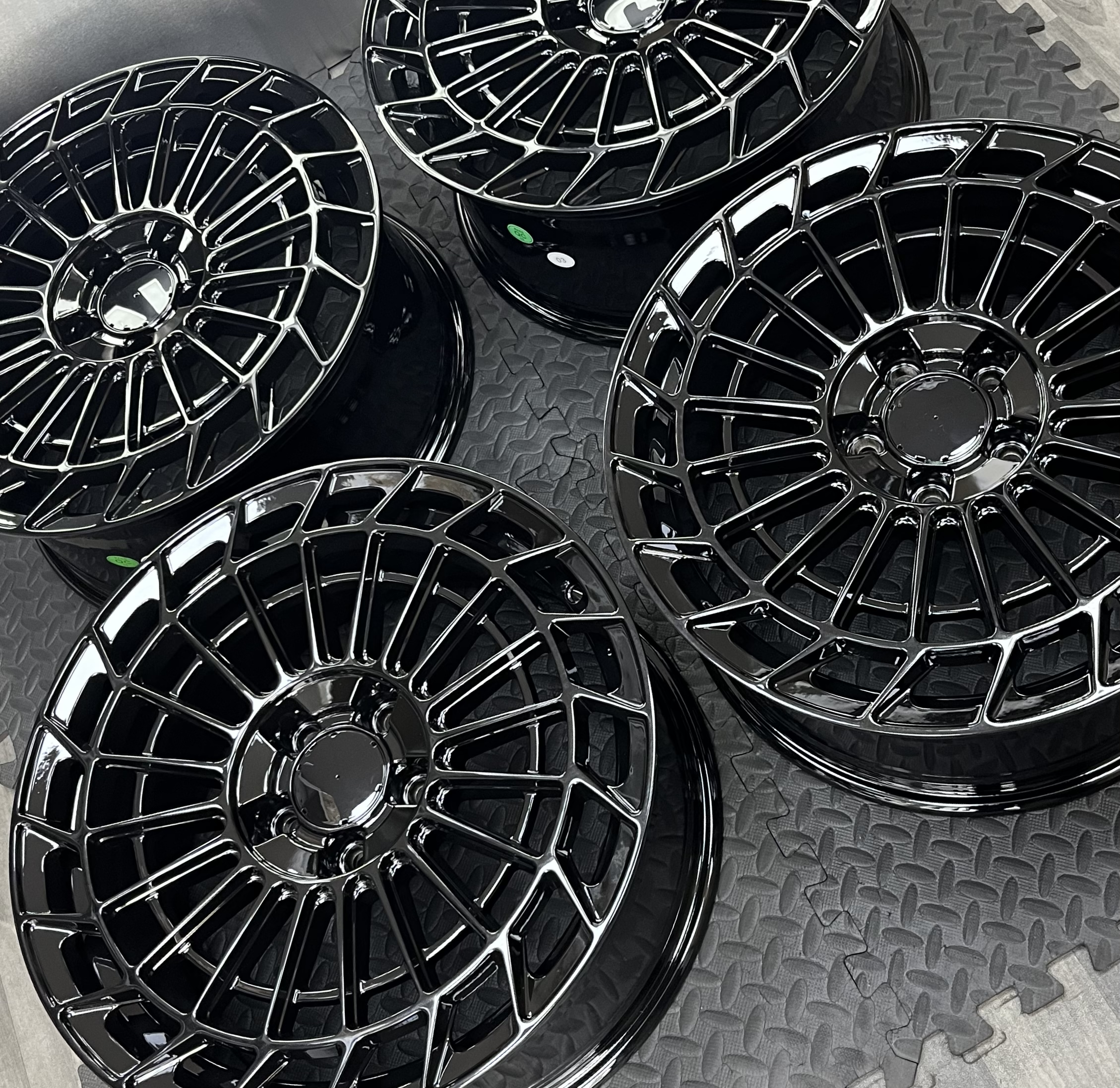 MERCEDES MAYBACH V2 STYLE - Image 4