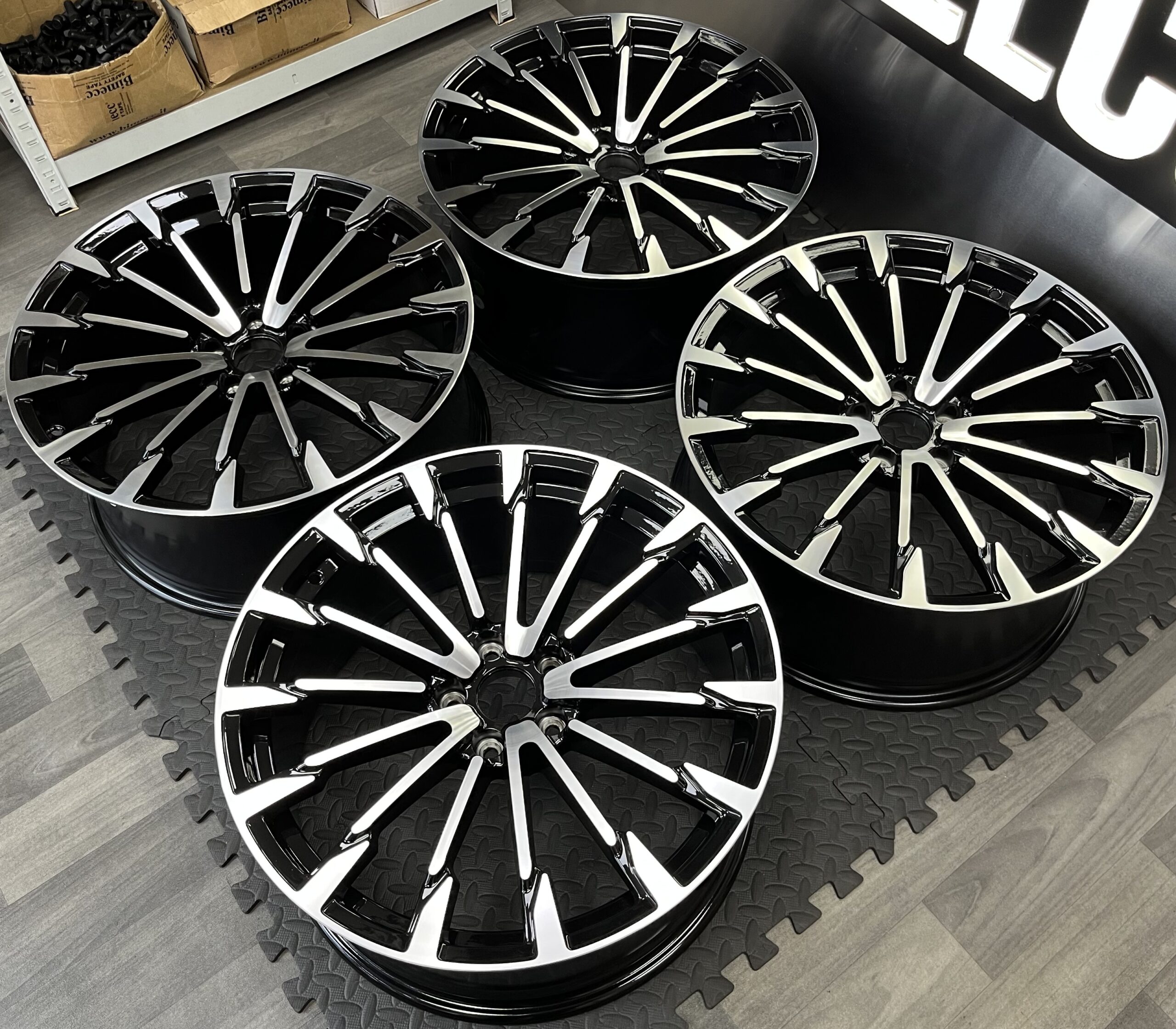 AUDI A5 S LINE STYLE - Image 4