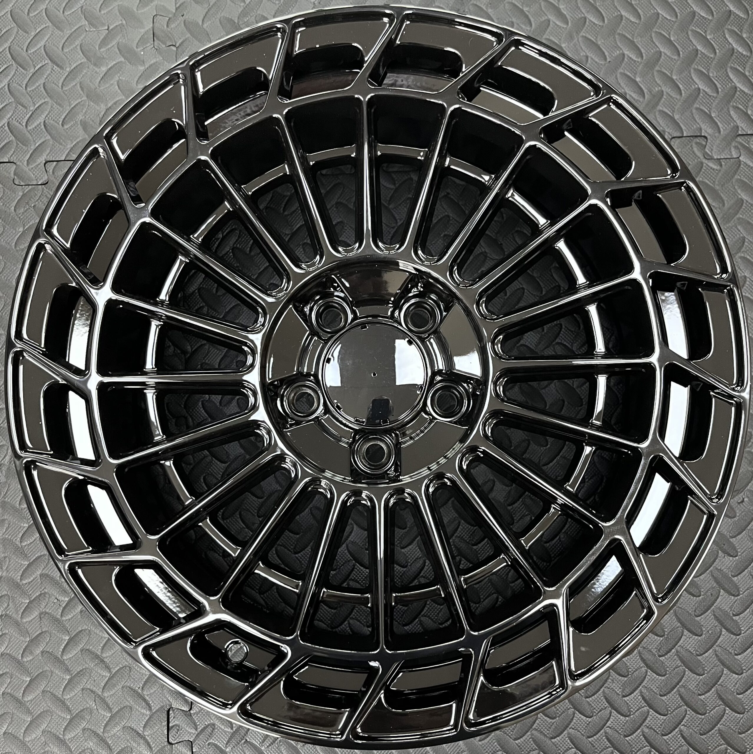 MERCEDES MAYBACH V2 STYLE