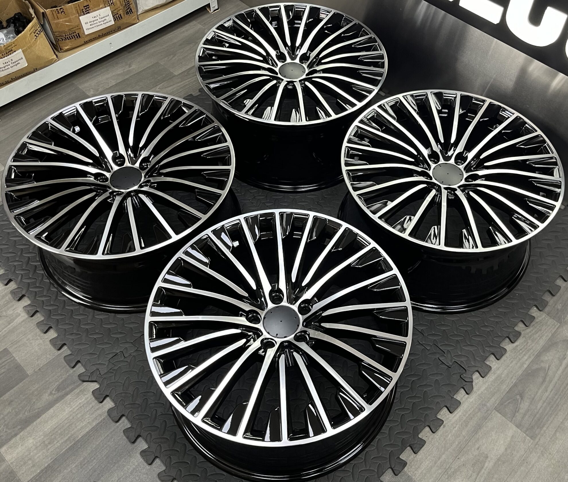 MERCEDES 2025 TURBINE STYLE 5X112 66.6 – Wheelco