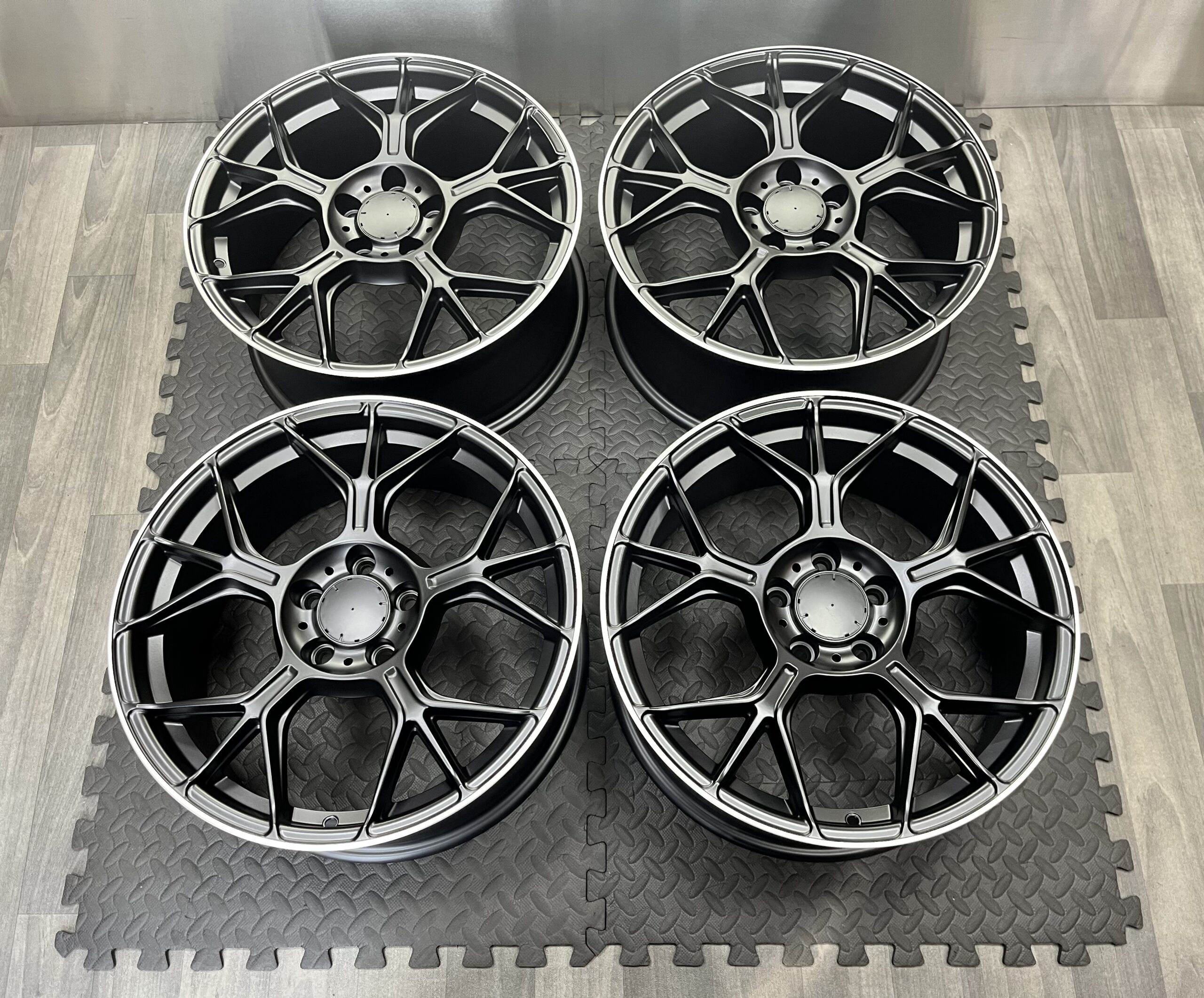 MERCEDES GT63S STYLE 5X112 66.6 - Image 4