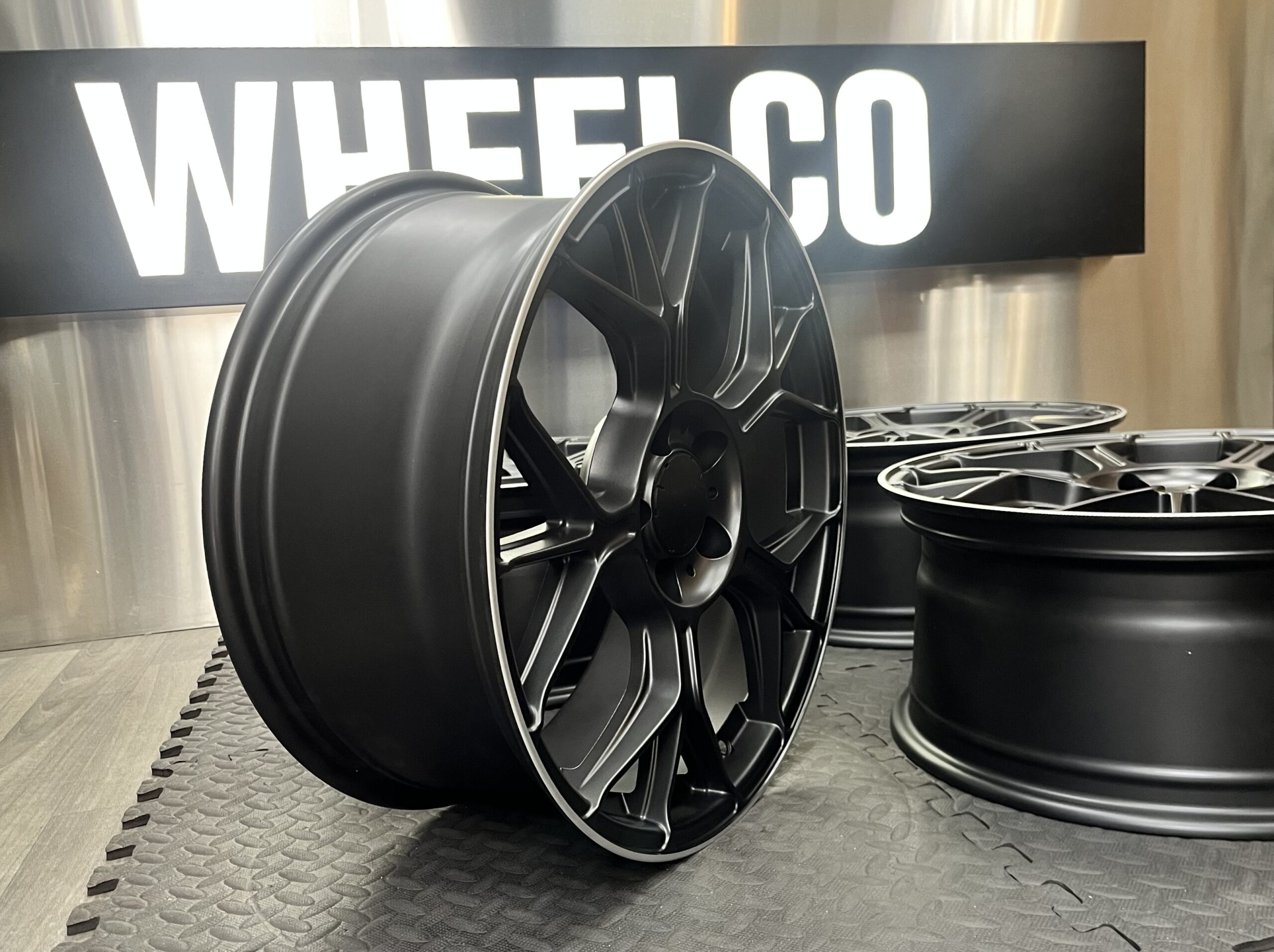 MERCEDES GT63S STYLE 5X112 66.6 - Image 6