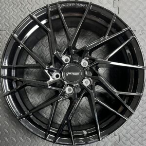 VELOCITY VF5 5X120 72.6