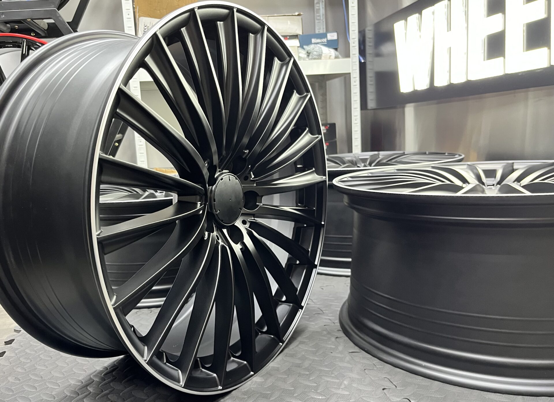 MERCEDES AMG 2025 TURBINE STYLE 5X112 66.6 - Image 6