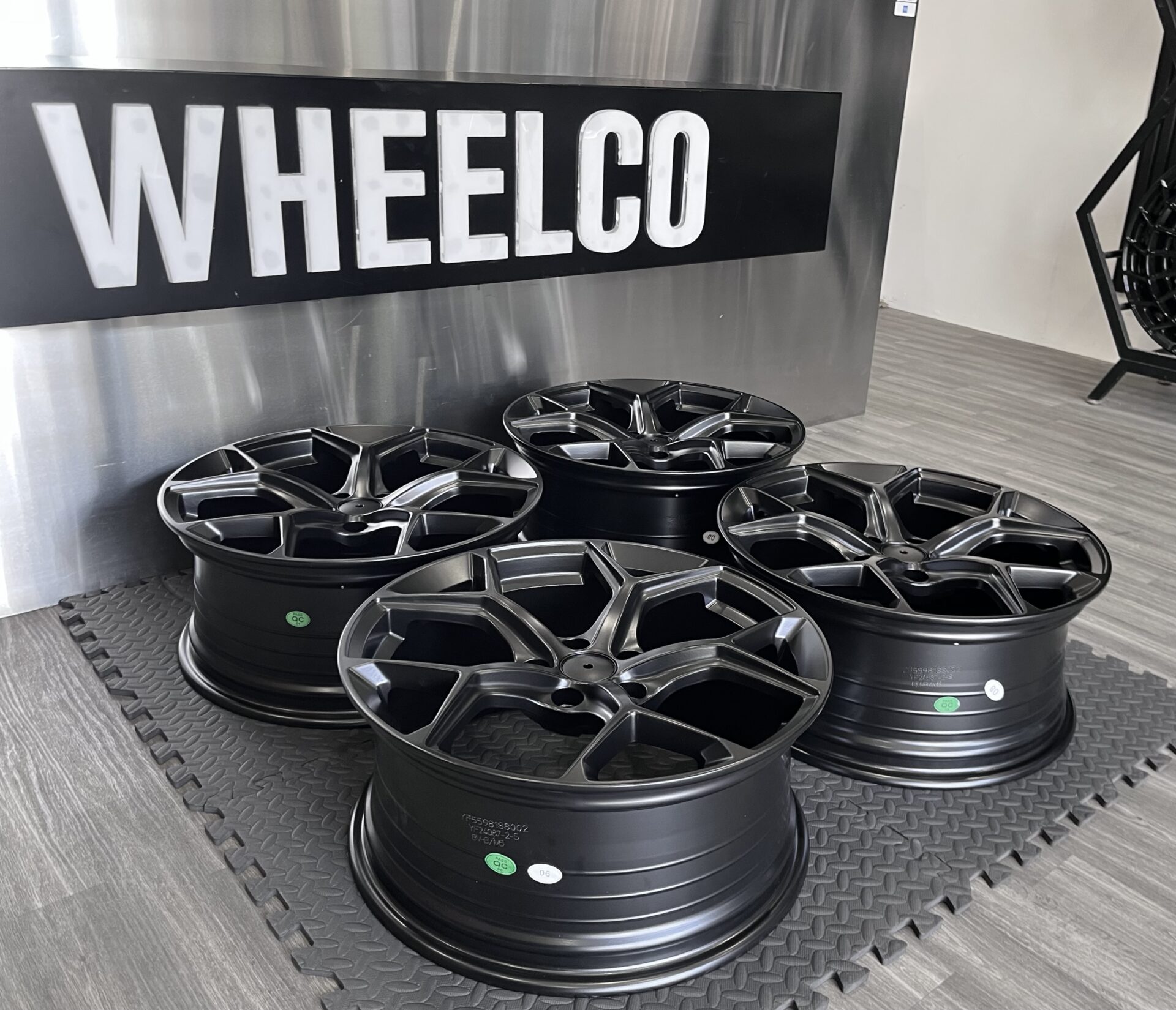 AUDI RS3 STYLE 5X112 66.6 - Image 2