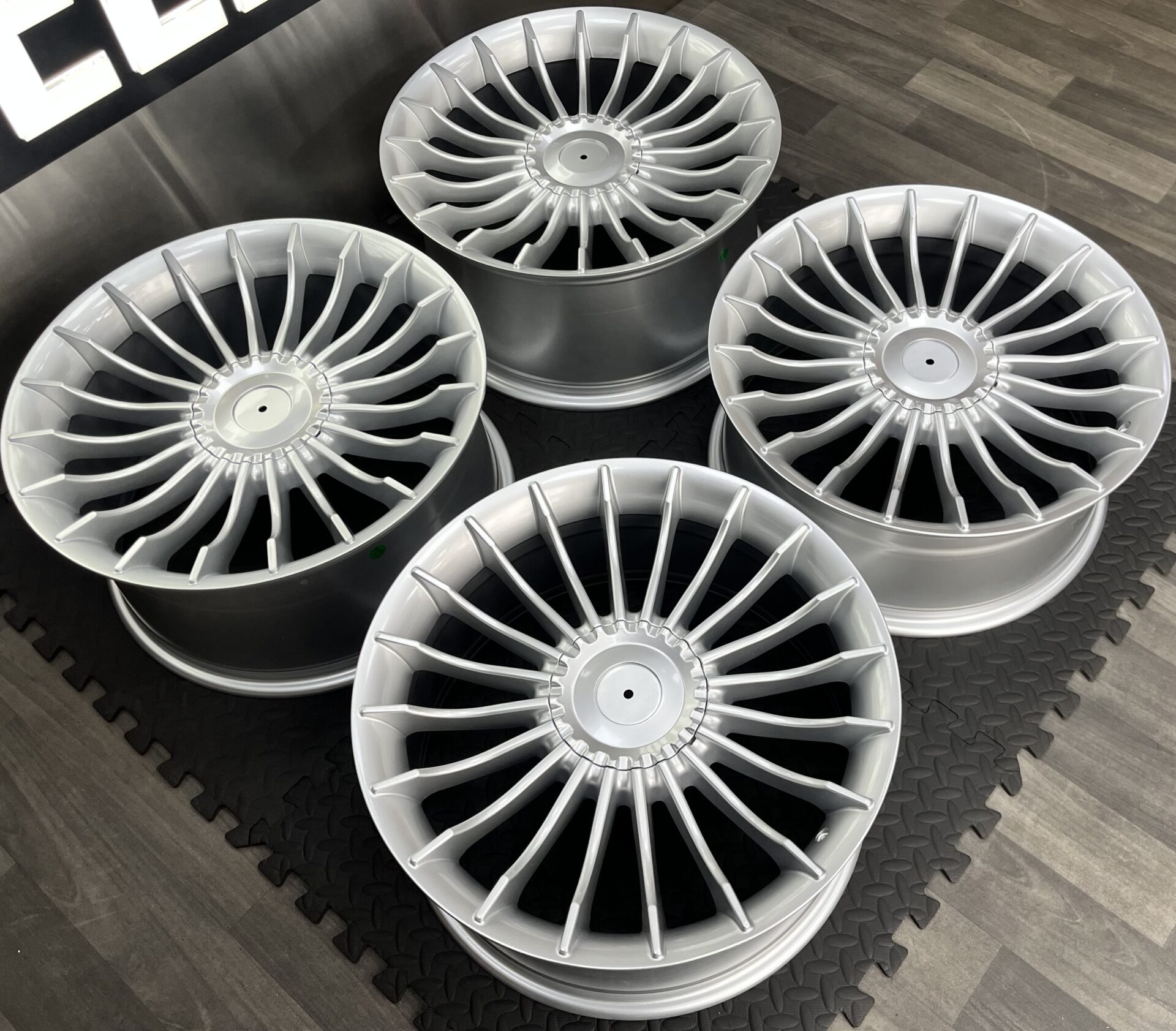 BMW ALPINA C09 STYLE 5X120 72.6 - Image 3