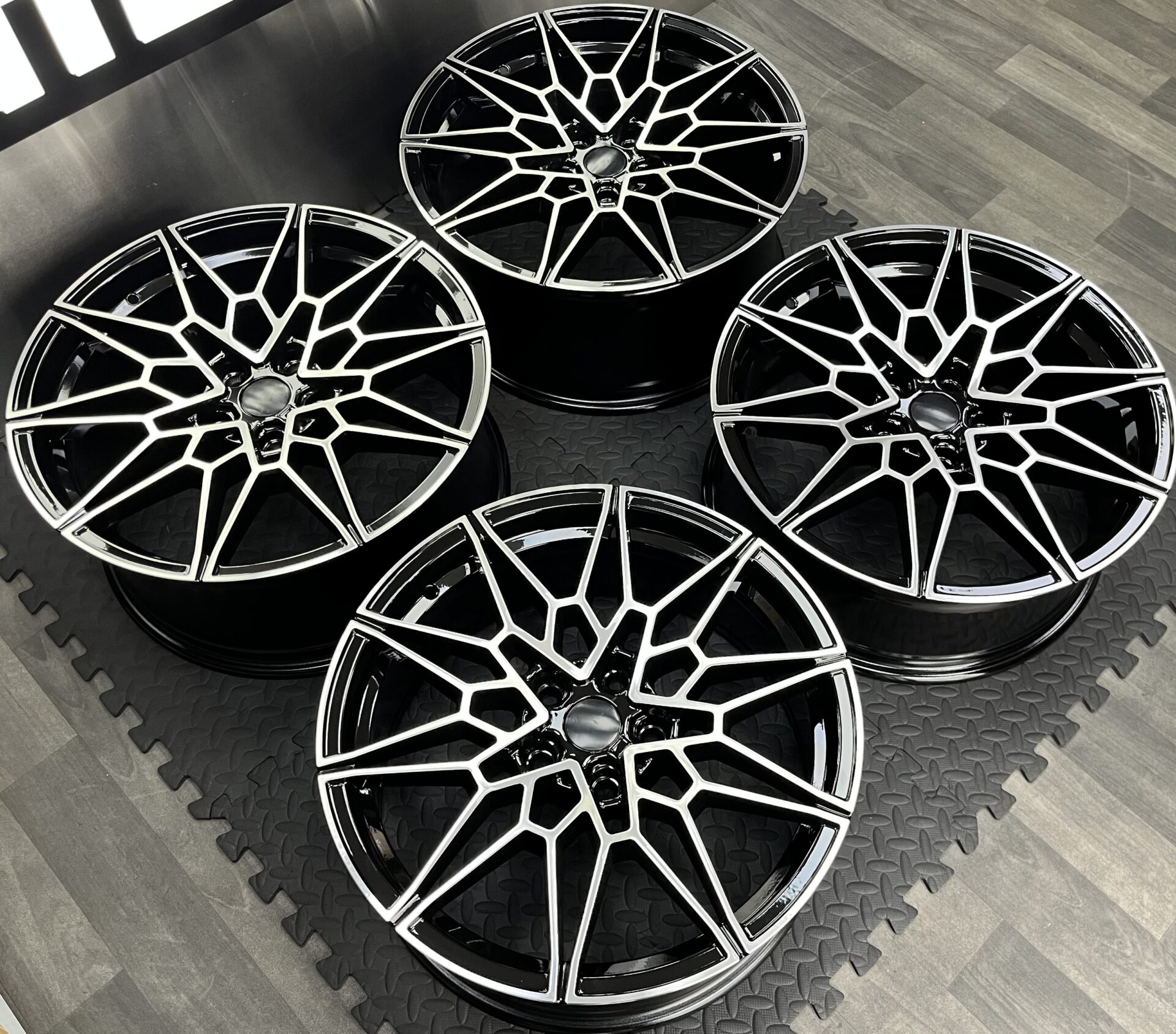 BMW 826M STYLE 5X120 72.6 - Image 3
