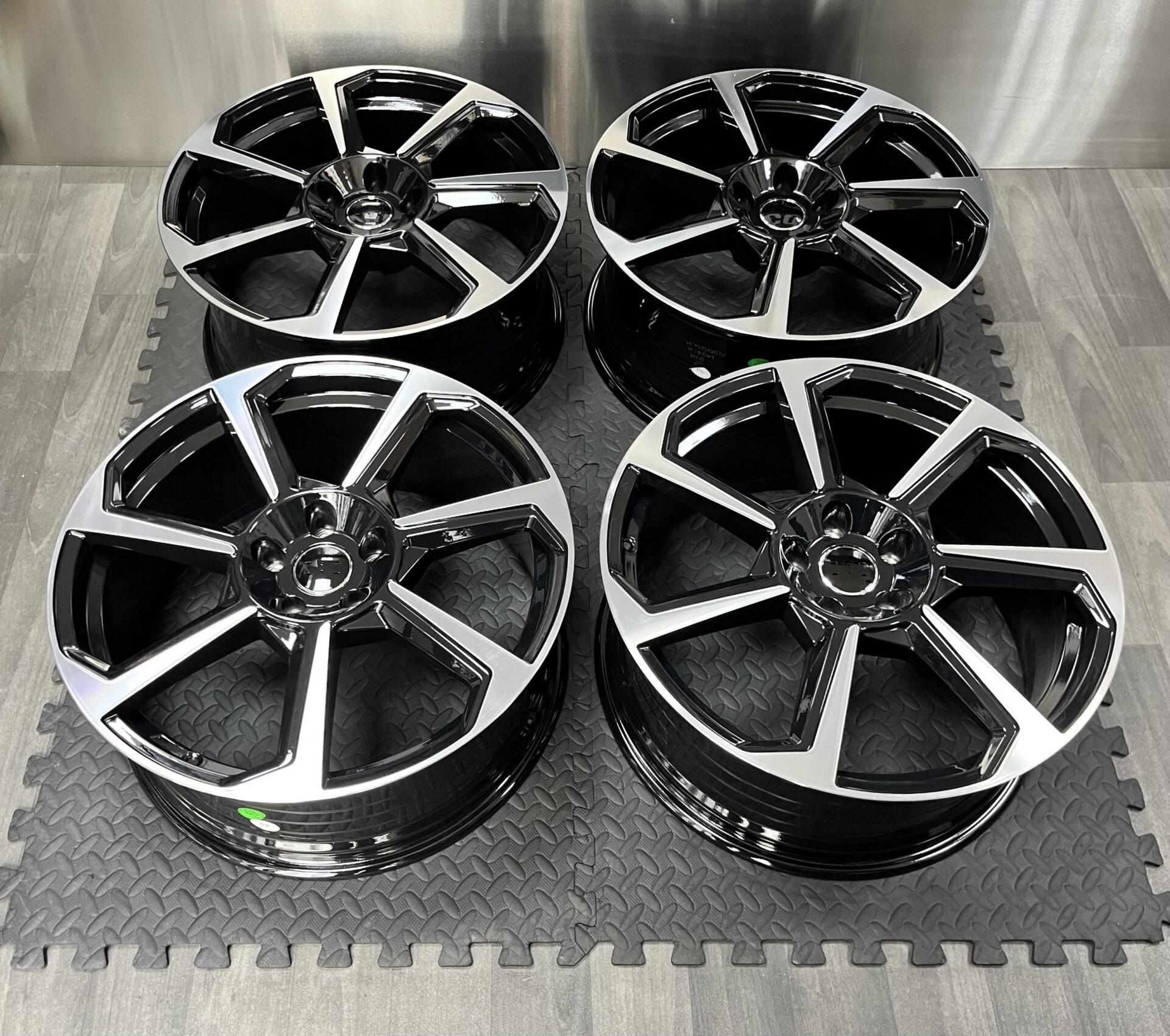 AUDI TTRS V2 STYLE 5X112 66.6 - Image 4