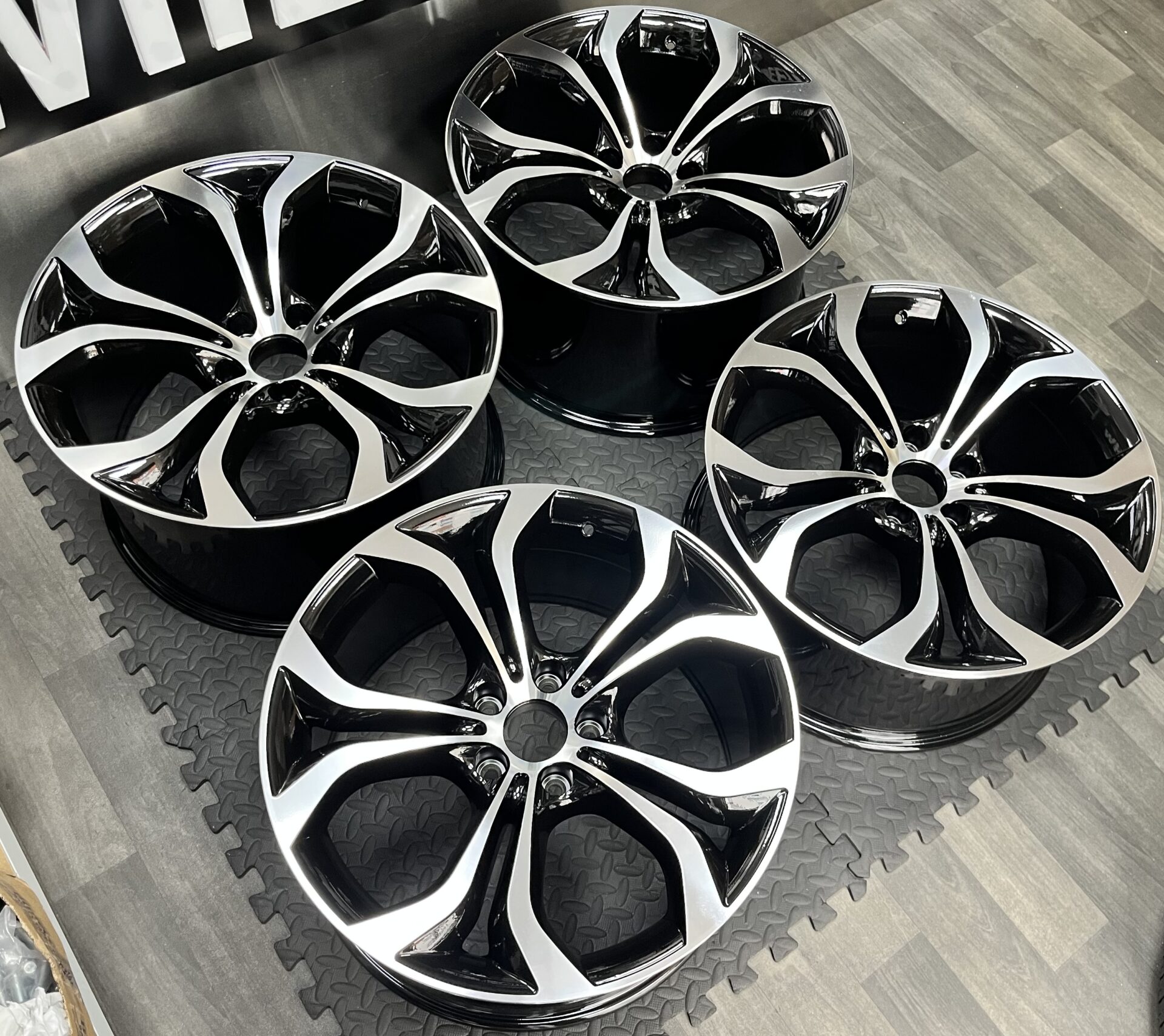 BMW X5 STYLE 5X120 72.6 - Image 3
