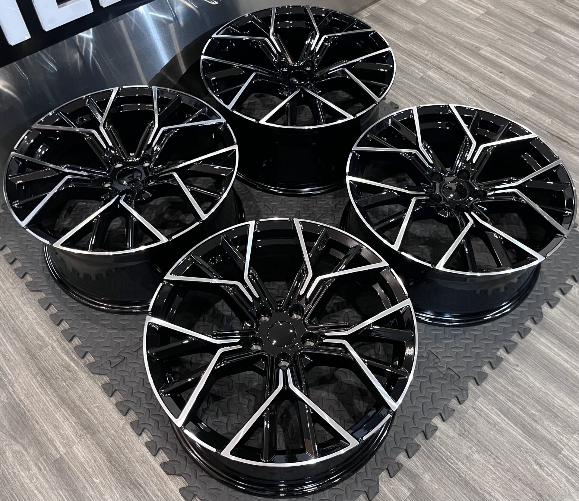 BMW 811M STYLE 5X112 66.6 - Image 3