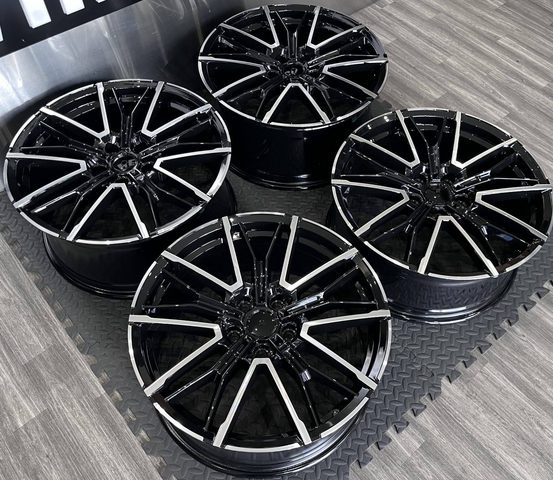 BMW 951M STYLE 5X120 72.6 - Image 3