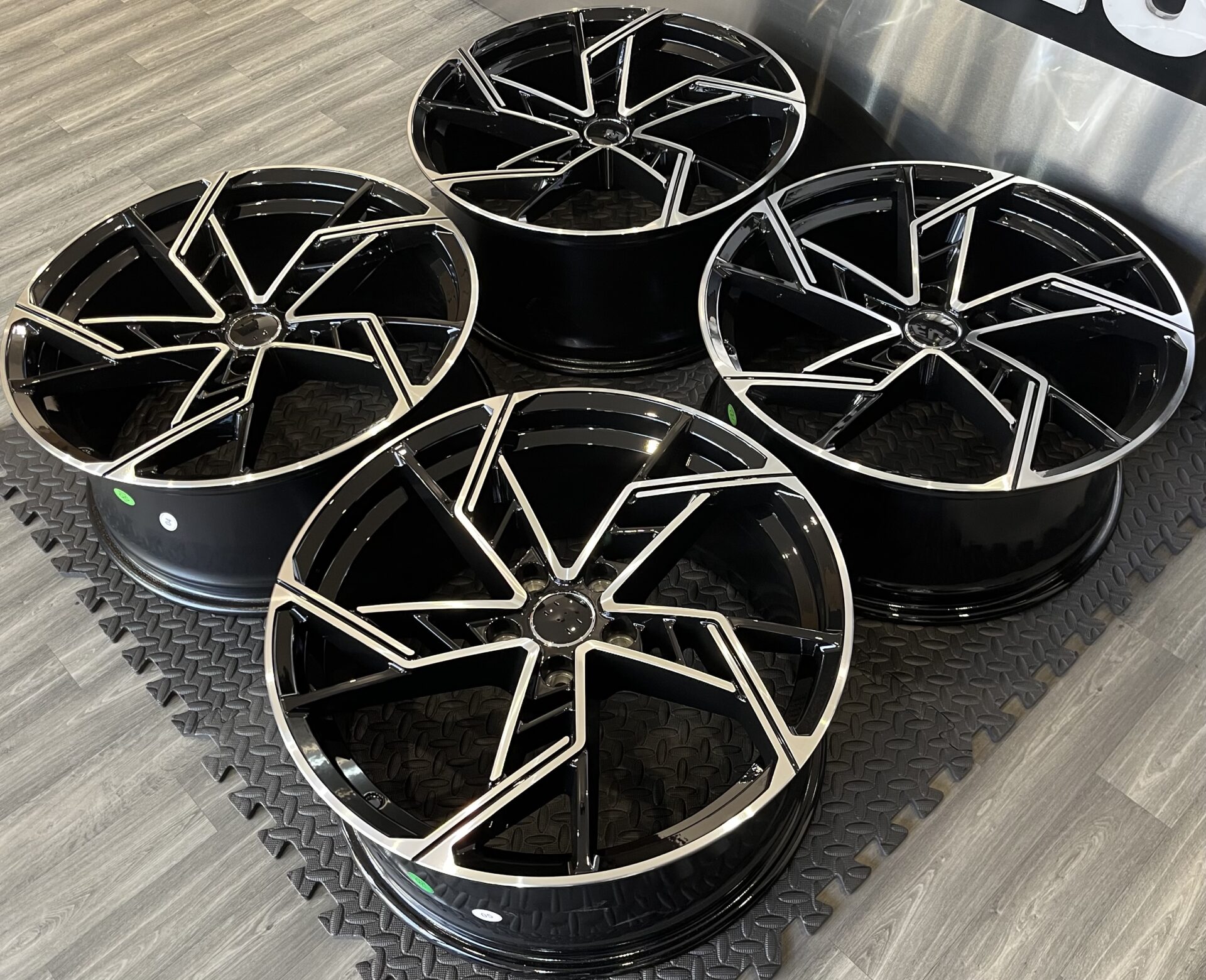 AUDI ABT LEGACY STYLE 5X112 66.6 - Image 5