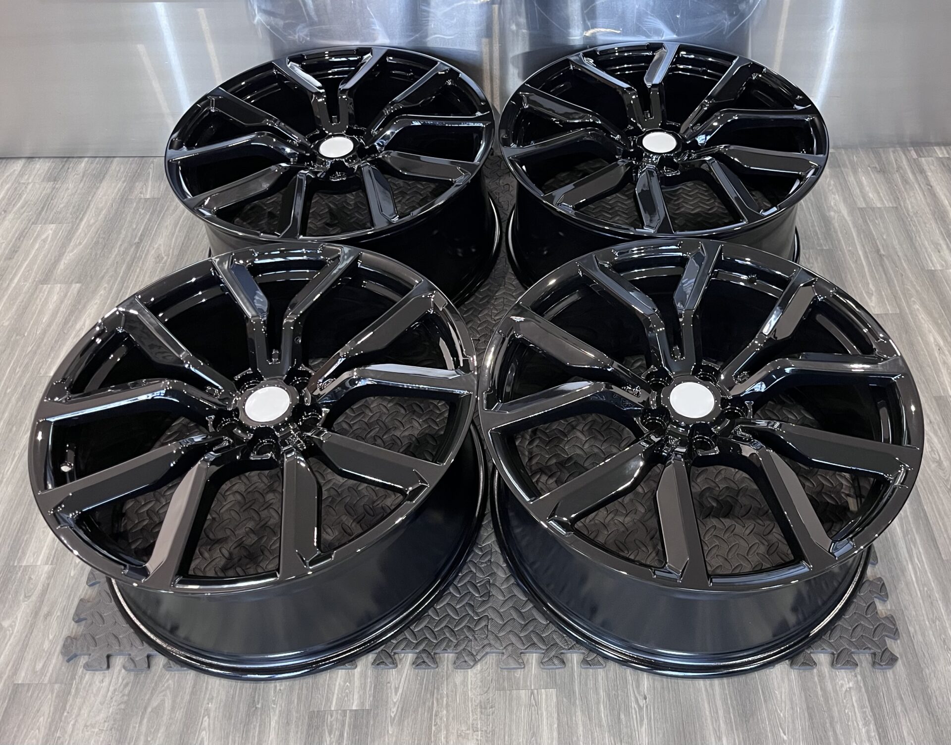 RANGE ROVER SVR STYLE 5X120 72.6 - Image 4