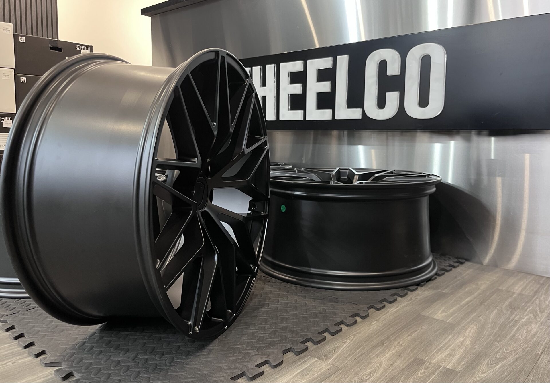 PORSCHE MACAN GTS STYLE 5X112 66.6 - Image 6