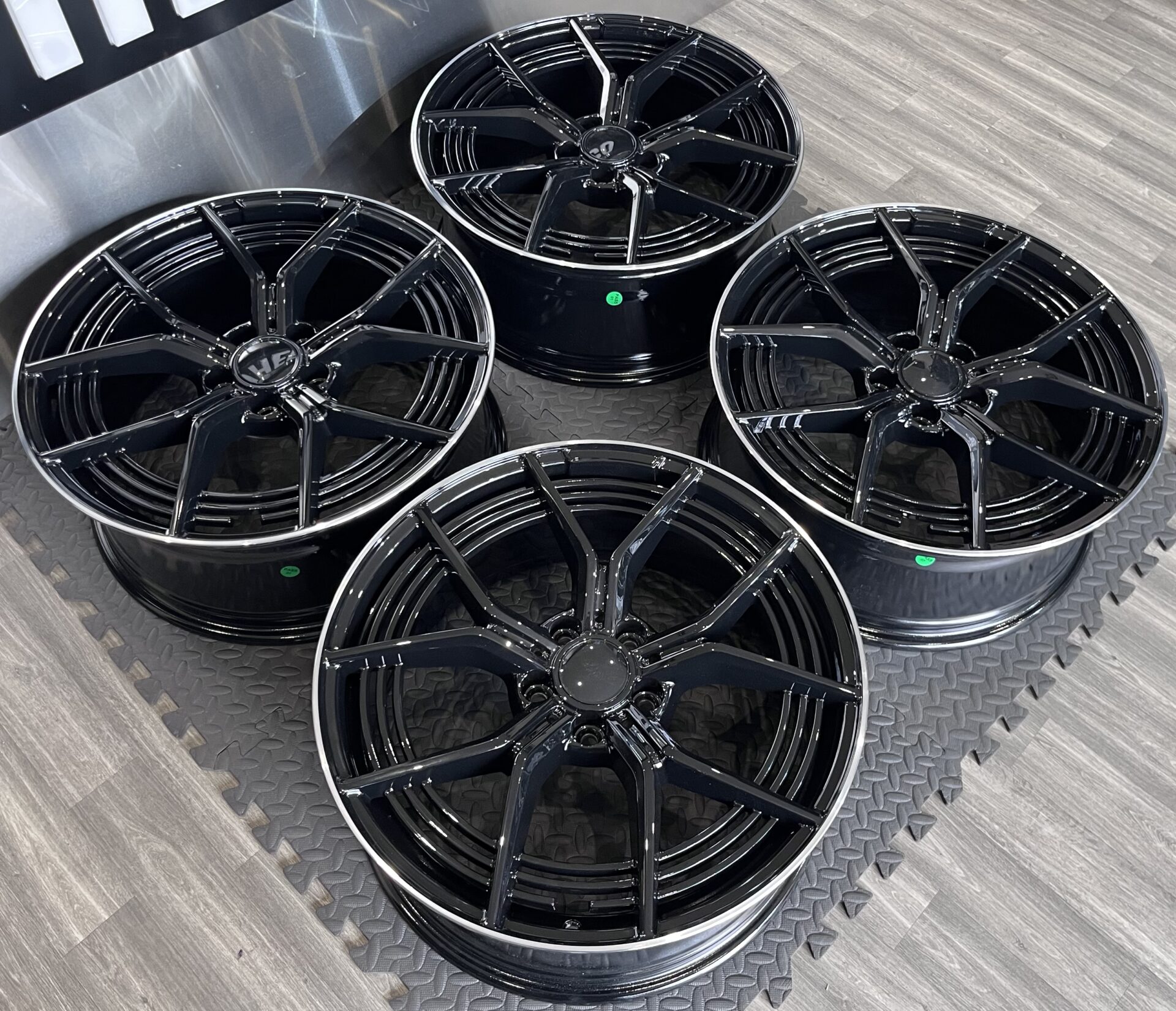 MERCEDES AMG STYLE 5X112 66.6 - Image 3