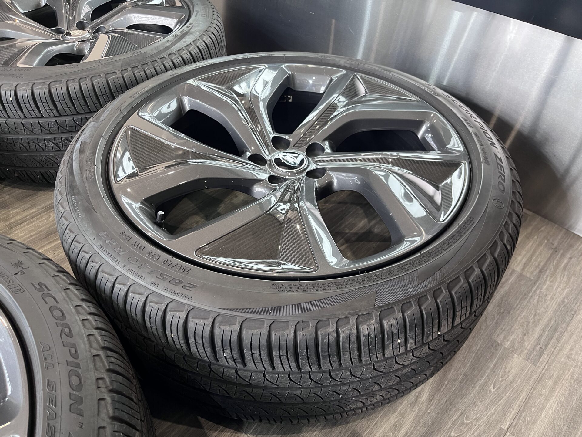 GENUINE USED RANGE ROVER 5128 WHEELS & TYRES 5X120 72.6 - Image 5